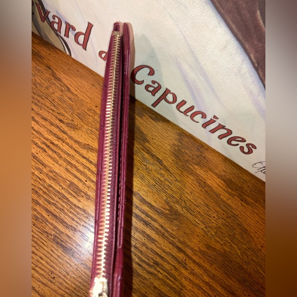 Badgley Mischka Long Wallet NWOT Diamond Quilted Vegan Leather Plum - Picture 7 of 8